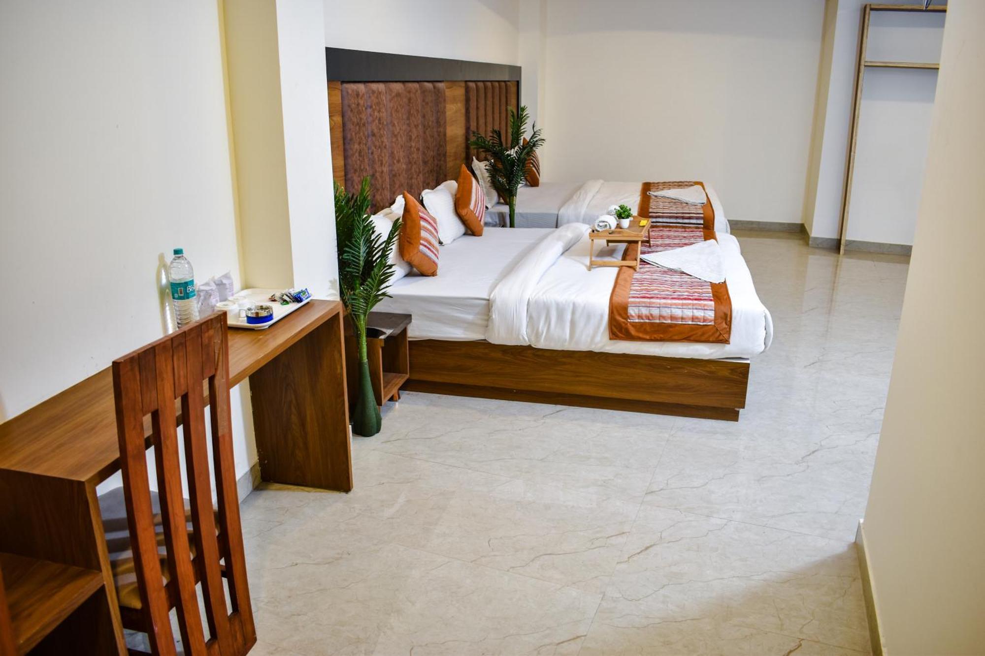 Hotel Yash Palace Νέο Δελχί Εξωτερικό φωτογραφία