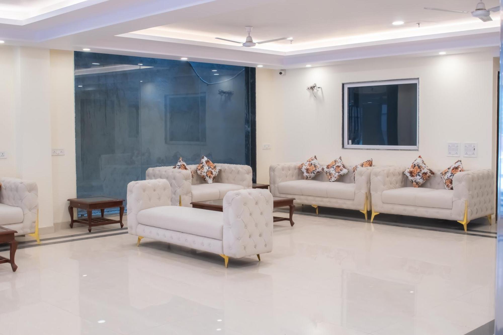 Hotel Yash Palace Νέο Δελχί Εξωτερικό φωτογραφία