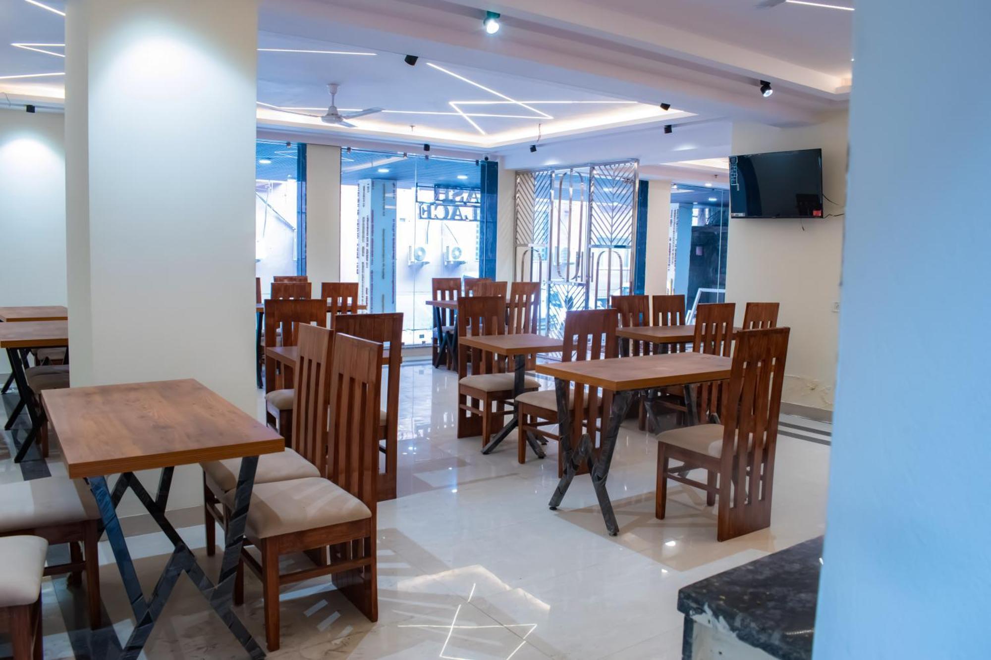 Hotel Yash Palace Νέο Δελχί Εξωτερικό φωτογραφία